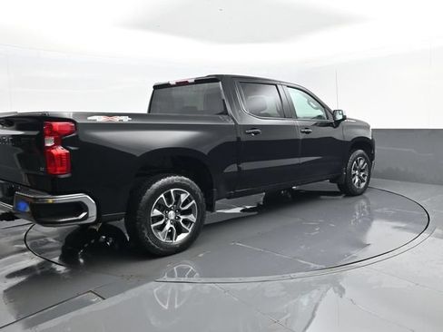 Used 2023 Chevrolet Silverado 1500 LT AWD/4WD image 21