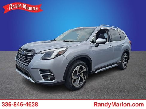 Used 2023 Subaru Forester Touring AWD/4WD image 1