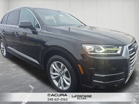 Used 2018 Audi Q7 3.0T Premium image 3