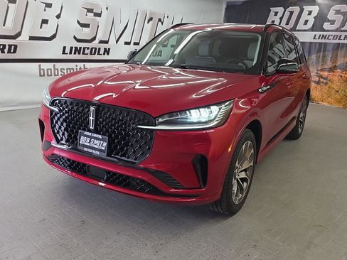 New 2026 Lincoln Aviator AWD image 25