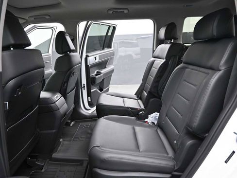 New 2026 Hyundai Santa Fe Limited image 12