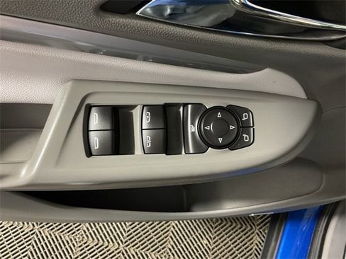 Used 2023 Chevrolet Bolt EUV Premier w/ Sun & Sound Package image 18