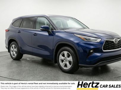 Used 2025 Toyota Highlander LE