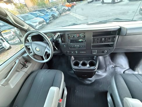 Used 2021 Chevrolet Express 2500 w/ Driver Convenience Package RWD image 21