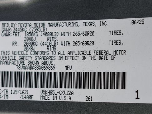 Certified 2025 Toyota Sequoia Platinum w/ Tow Technology Package image 35