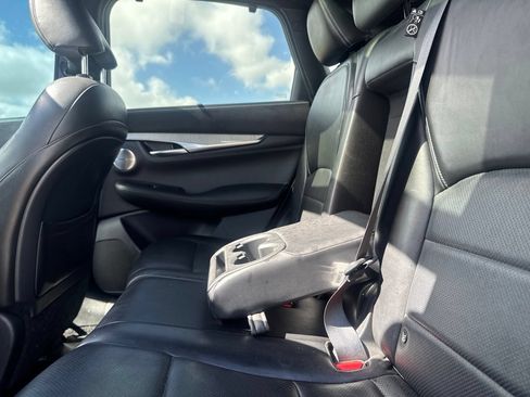Used 2019 INFINITI QX50 Essential w/ Sensory Package FWD image 36