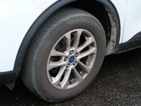 Used 2021 Ford Escape SE AWD/4WD image 4
