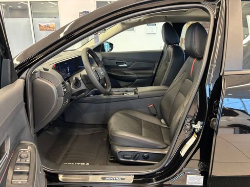 New 2026 Nissan Sentra SR w/ SR Premium Package image 14