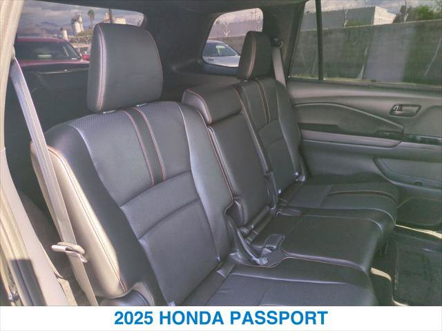 Certified 2025 Honda Passport TrailSport image 25