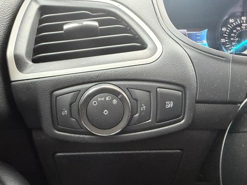 Used 2022 Ford Edge SEL AWD/4WD image 26
