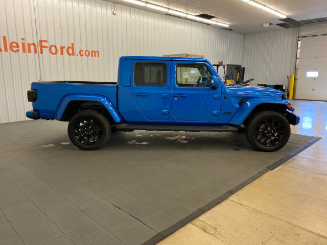 Used 2022 Jeep Gladiator Overland AWD/4WD image 12