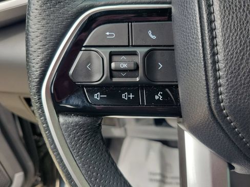 Used 2023 Toyota Tundra Platinum AWD/4WD image 21