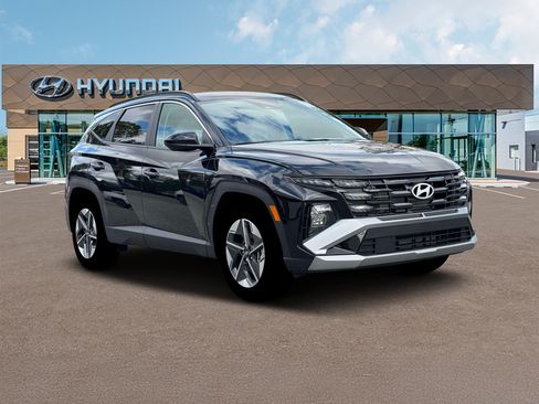 Used 2025 Hyundai Tucson SEL FWD image 11