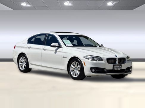 Used 2015 BMW 528i Sedan image 6