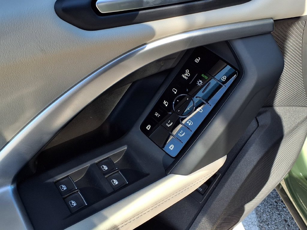 New 2026 Audi Q5 Premium Plus AWD/4WD image 8