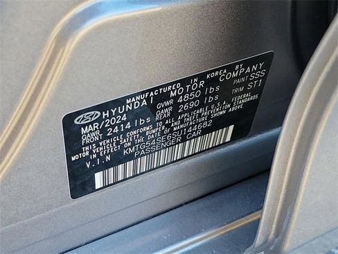 Used 2025 Genesis G70 3.3T Advanced w/ Sport Prestige Package image 34