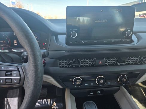 Certified 2024 Honda Accord LX image 14