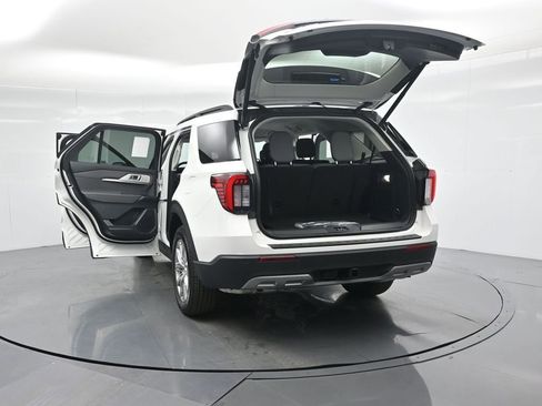 New 2025 Ford Explorer Active w/ Active Comfort Package image 32