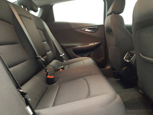 Used 2024 Chevrolet Malibu LT FWD image 19