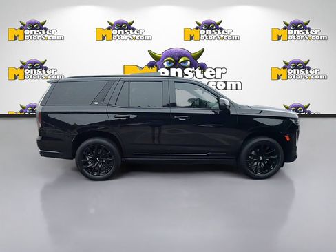 Used 2023 Cadillac Escalade Sport Platinum w/ LPO, ONYX Package AWD/4WD image 4