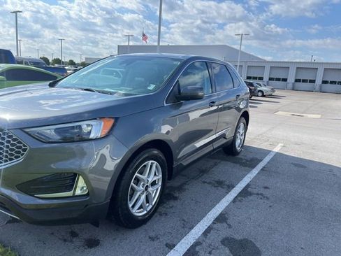 Used 2024 Ford Edge SEL w/ Convenience Package AWD/4WD image 11