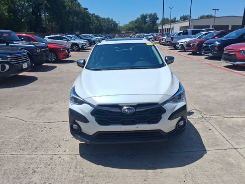 Used 2025 Subaru Crosstrek 2.5i Premium AWD/4WD image 5