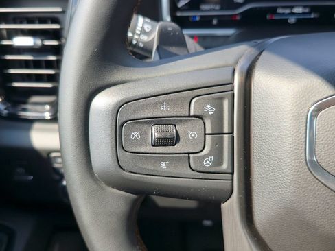 Certified 2023 GMC Sierra 1500 AT4 w/ AT4 Preferred Package AWD/4WD image 19