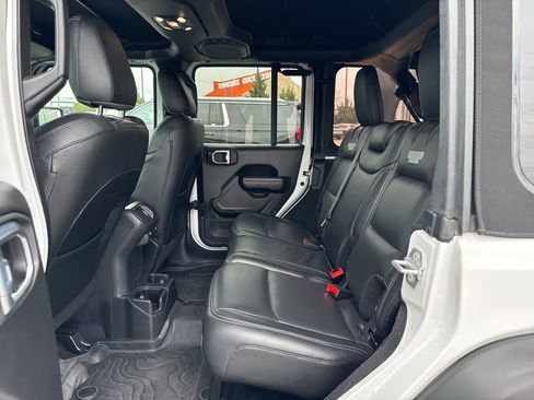 Used 2021 Jeep Wrangler Unlimited Sport image 24