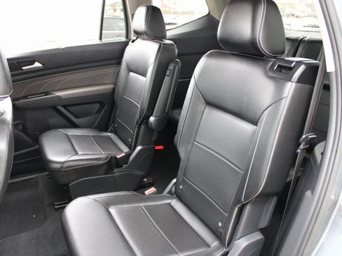 Certified 2022 Volkswagen Atlas SE image 21