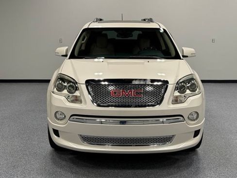 Used 2011 GMC Acadia Denali FWD image 3