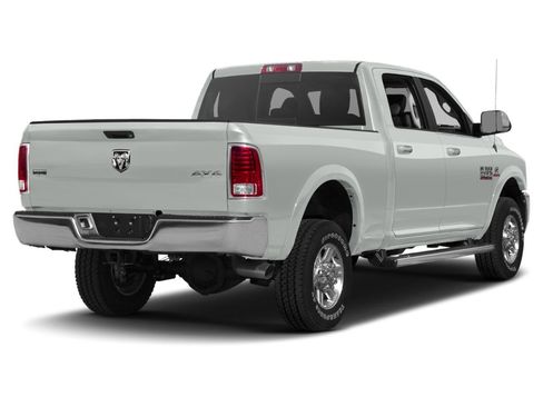Used 2015 RAM 2500 SLT w/ Protection Group image 35