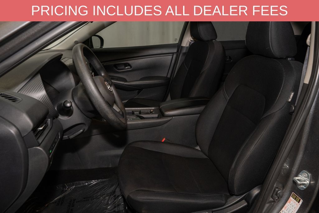 Used 2024 Nissan Sentra S w/ Lighting Package FWD image 9