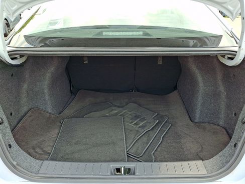 Certified 2023 Nissan Versa SR w/ Trunk Package FWD image 28