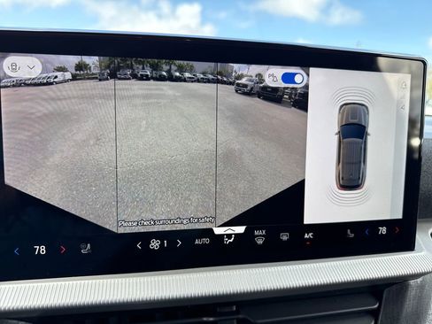 New 2026 Ford Explorer Platinum image 24