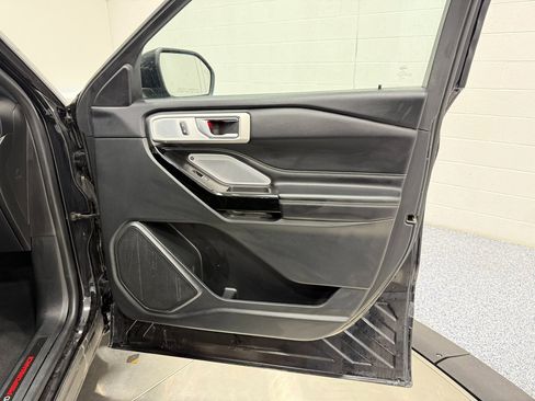 Used 2022 Ford Explorer ST w/ Equipment Group 401A image 25