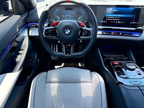 Used 2025 BMW M5 w/ Executive Package AWD/4WD image 16