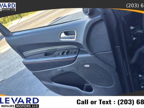 Used 2017 Dodge Durango R/T w/ Technology Group image 26