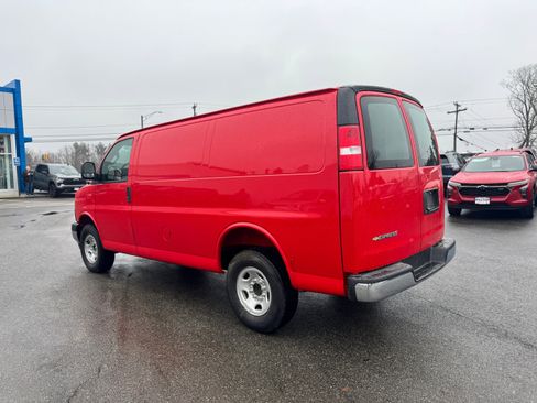 New 2026 Chevrolet Express 2500 w/ Driver Convenience Package image 5
