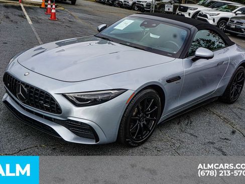 Used 2023 Mercedes-Benz SL 43 AMG w/ Driver Assistance Package image 22