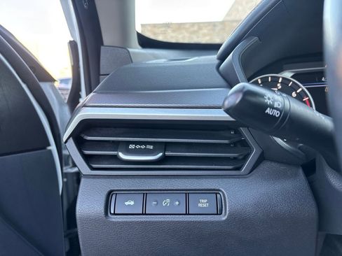 Used 2024 Nissan Altima 2.5 SR image 22