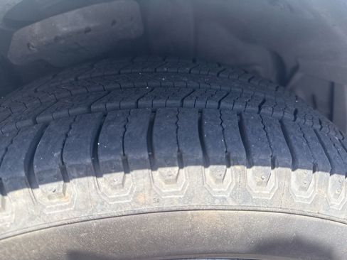 Used 2016 Subaru Forester 2.5i w/ Alloy Wheel Package AWD/4WD image 15