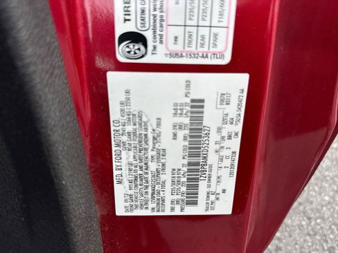 Used 2013 Ford Mustang Premium RWD image 26