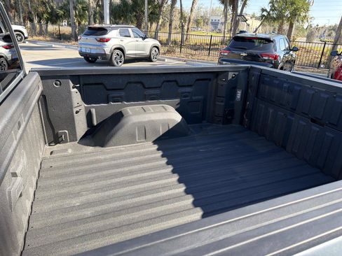 Used 2026 Chevrolet Silverado 1500 High Country AWD/4WD image 9