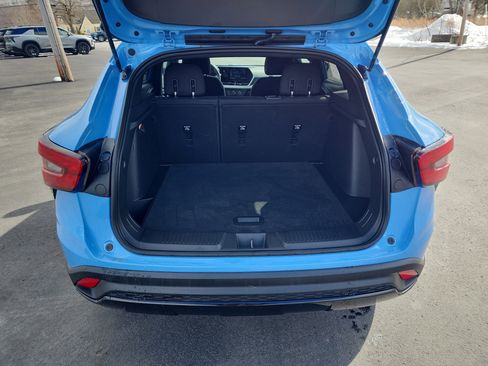 Certified 2024 Chevrolet Trax RS image 24