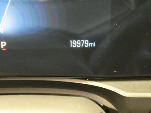 Used 2025 Buick Envista Preferred FWD image 25