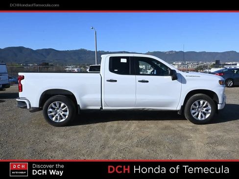 Used 2021 Chevrolet Silverado 1500 Custom image 5