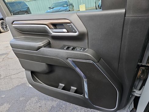 Used 2024 Chevrolet Silverado 2500 LT image 12