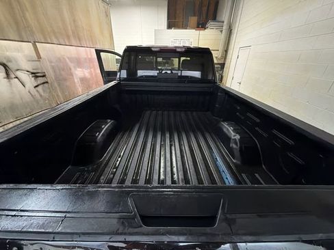Used 2021 GMC Sierra 2500 SLE w/ SLE Value Package; image 24