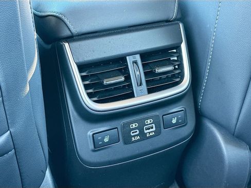 Used 2023 Subaru Outback Limited image 27