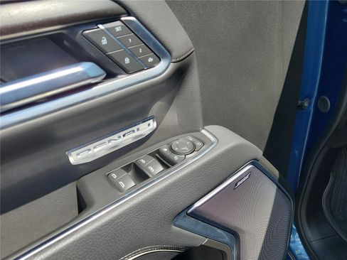 Used 2025 GMC Sierra 1500 Denali w/ Denali Reserve Package AWD/4WD image 21
